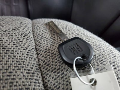 2022 Chevrolet Express 3500 LS Passenger