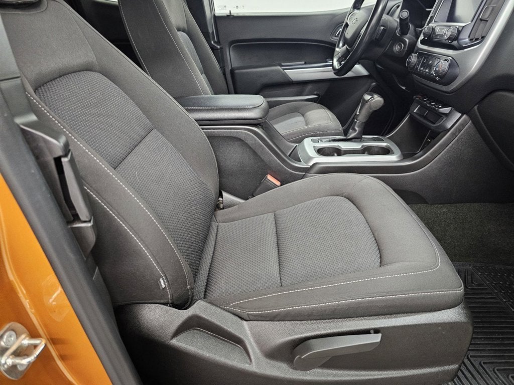 2017 Chevrolet Colorado LT