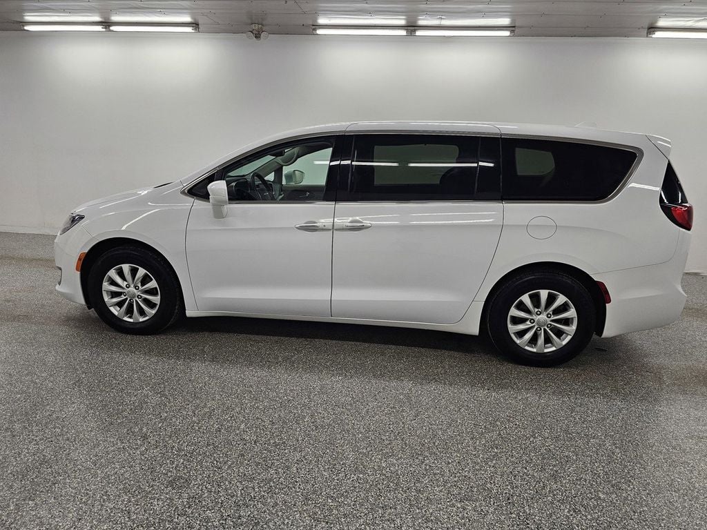 2019 Chrysler Pacifica Touring Plus