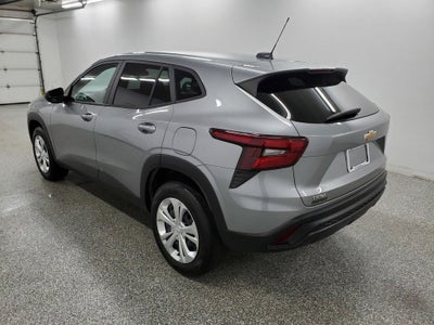 2025 Chevrolet Trax LS