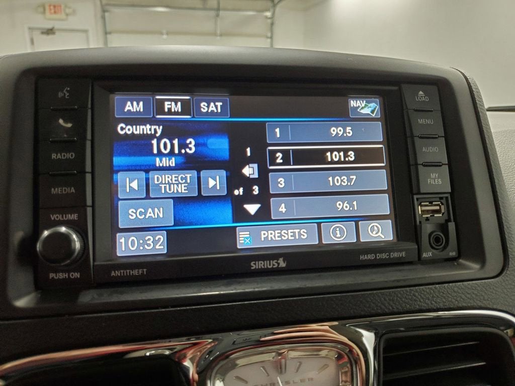 2014 Chrysler Town & Country Touring-L 30th Anniversary