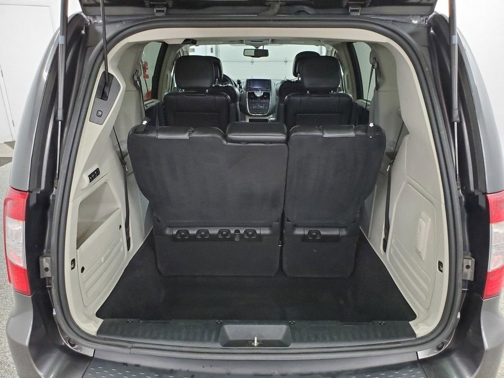 2014 Chrysler Town & Country Touring-L 30th Anniversary