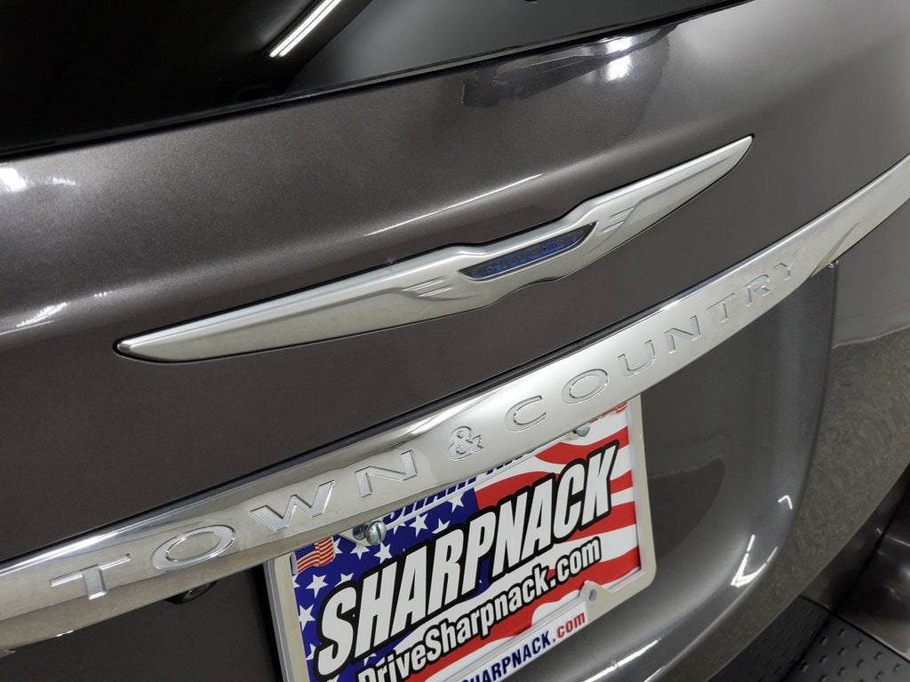 2014 Chrysler Town & Country Touring-L 30th Anniversary