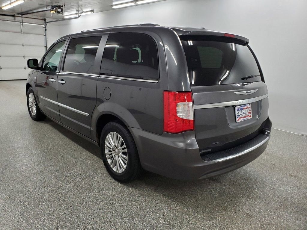 2014 Chrysler Town & Country Touring-L 30th Anniversary