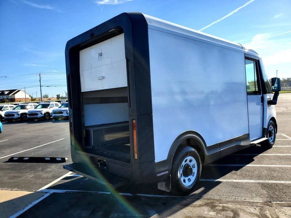 2025 Chevrolet BrightDrop 400 AWD 400