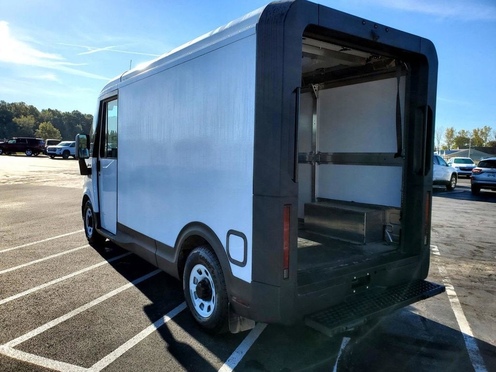 2025 Chevrolet BrightDrop 400 AWD 400