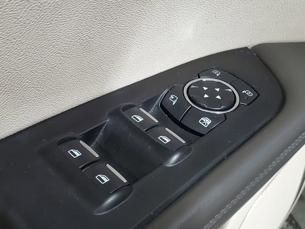 2016 Lincoln MKX Select