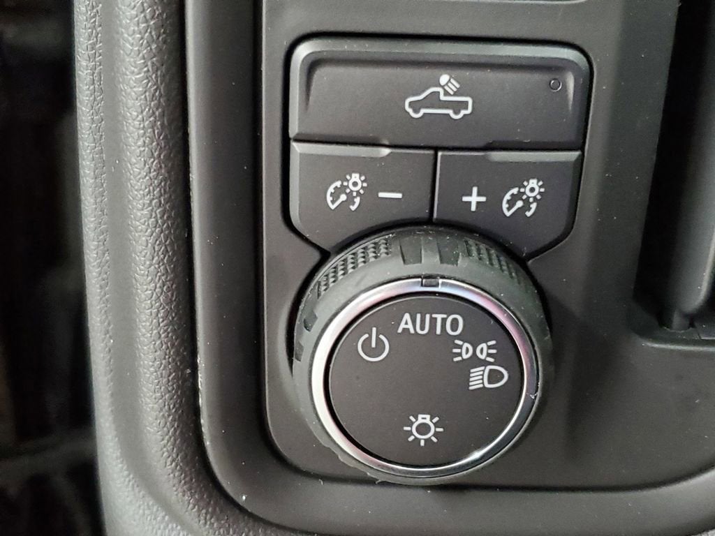 2025 Chevrolet Silverado 1500 Custom Trail Boss